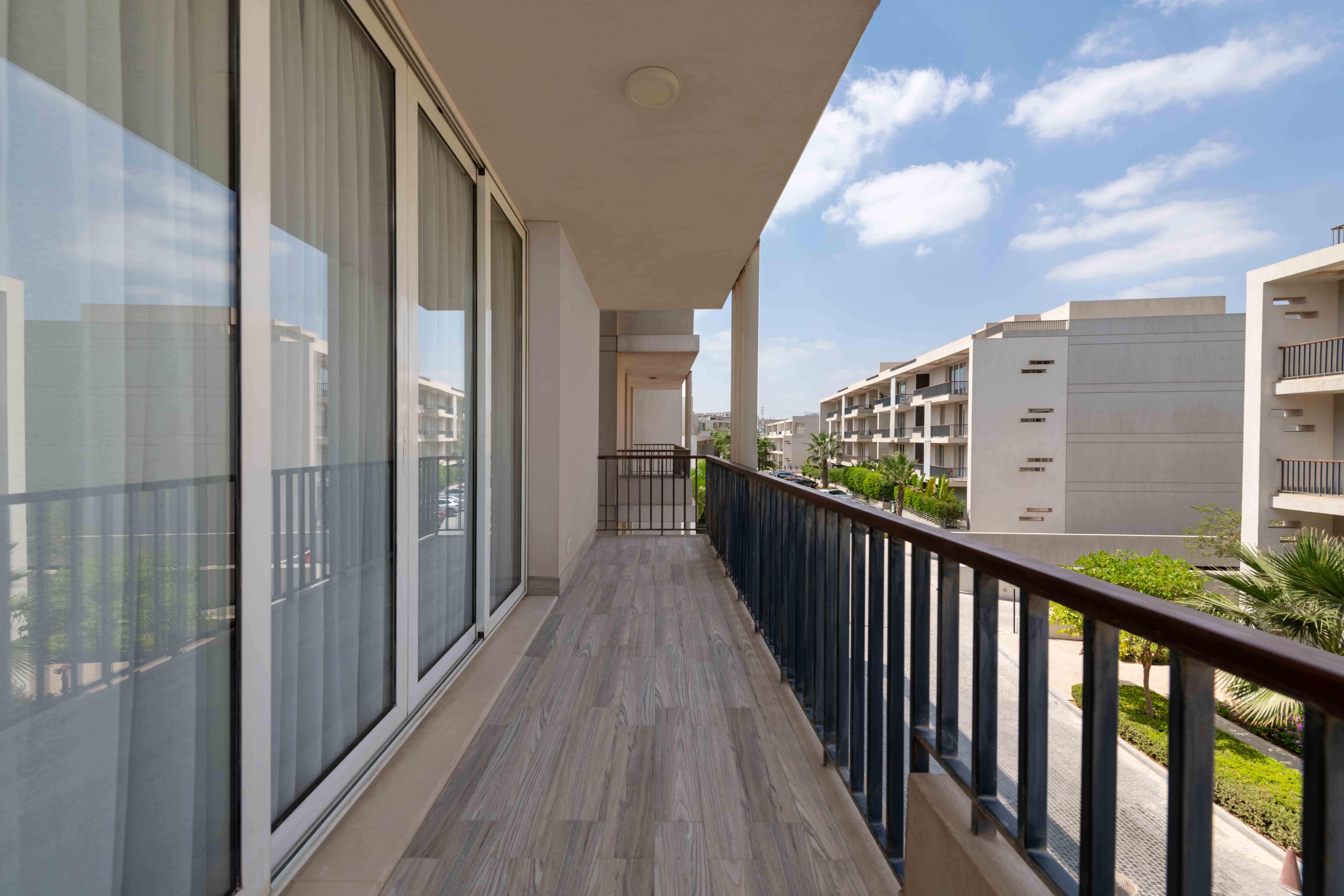 Pyramids Hills Near Grand Egyptian Museum & MOE — Apartment in Giza, Giza Governorate, Egypt, Egypt — photo 8