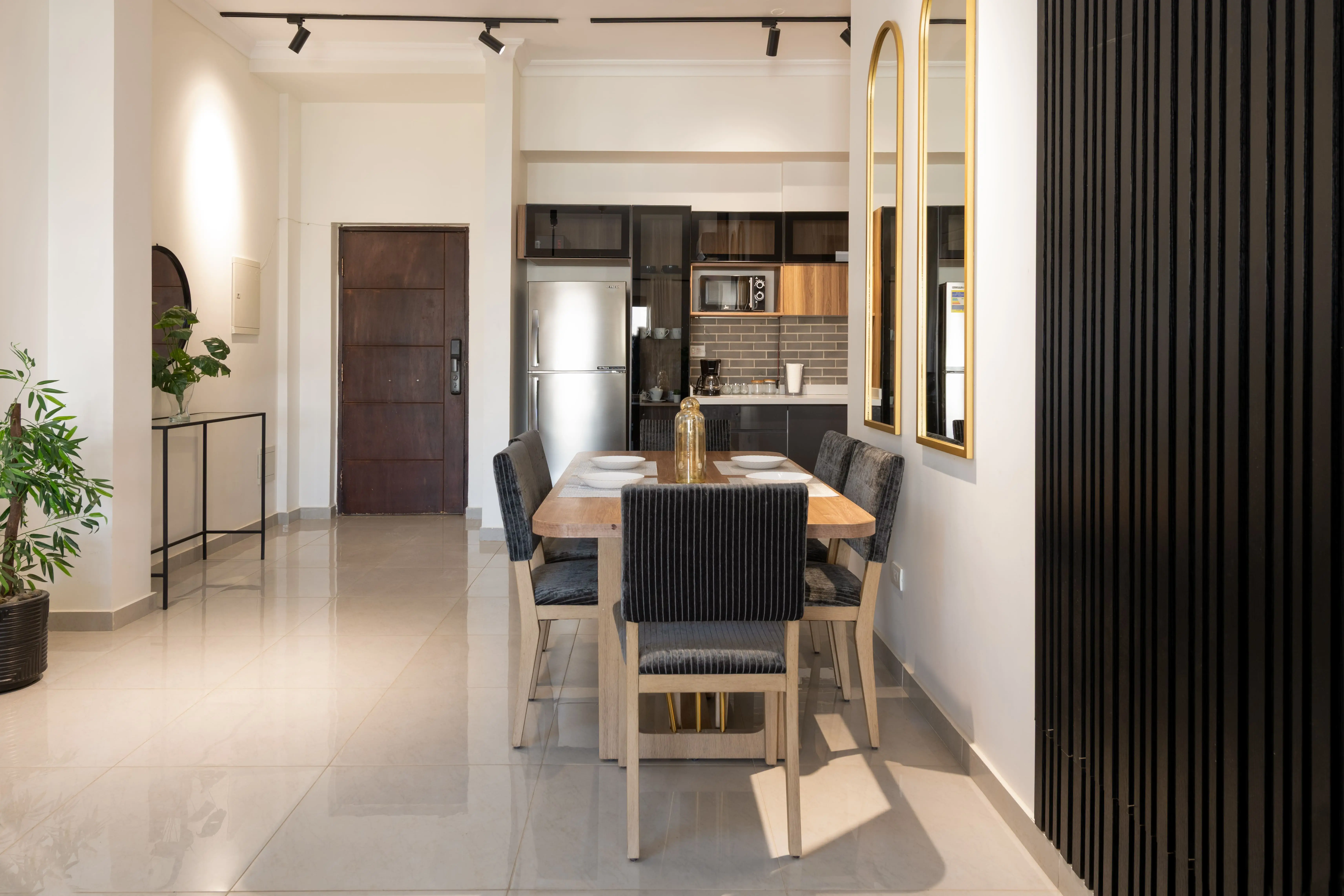 Mivida District Luxury 2BR | Galleria Moon Valley — Apartment in Mivida District Luxury 2BR | Galleria Moon Valley, Egypt — photo 9