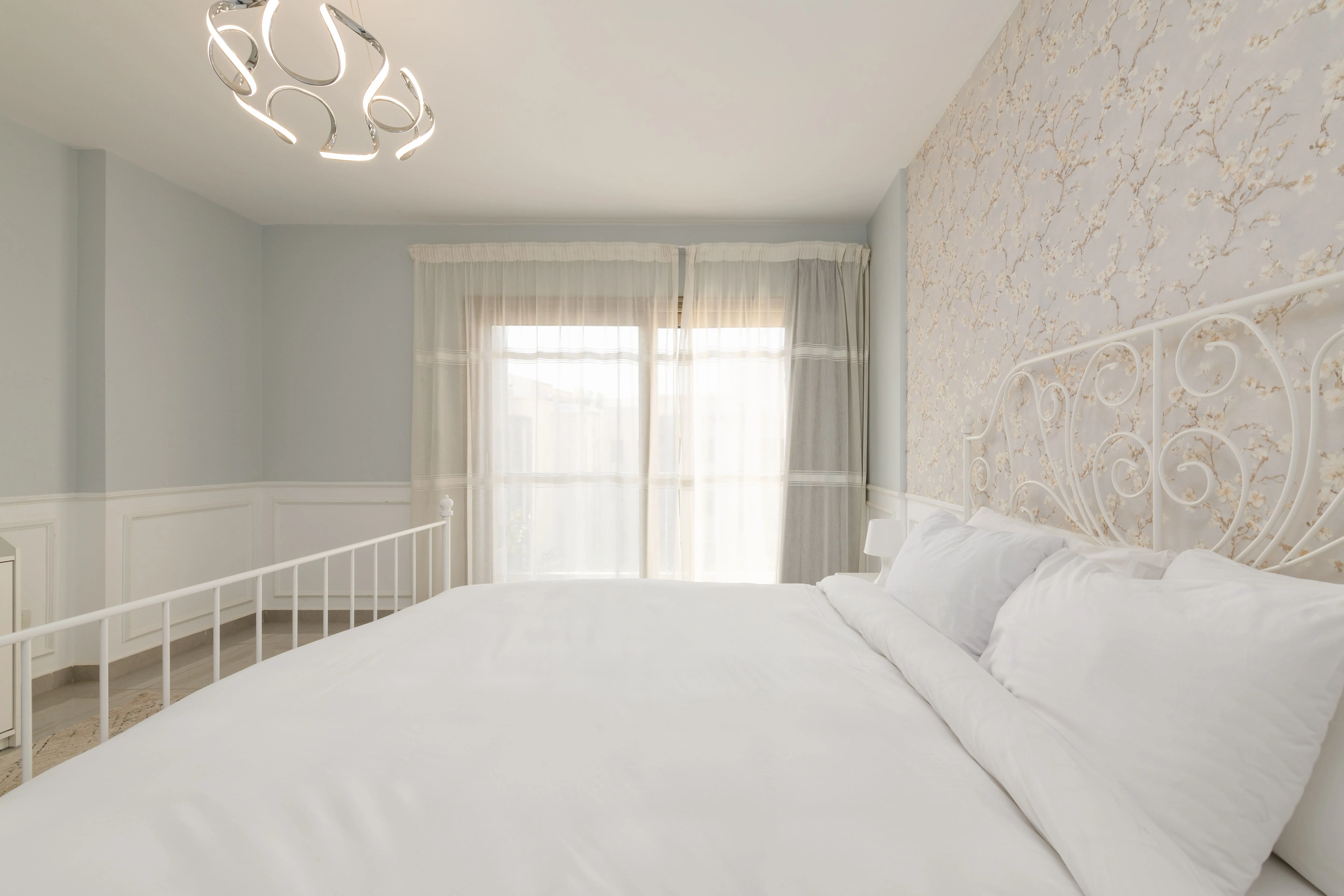 Mivida District Luxury 2BR | Galleria Moon Valley — Apartment in Mivida District Luxury 2BR | Galleria Moon Valley, Egypt — photo 3