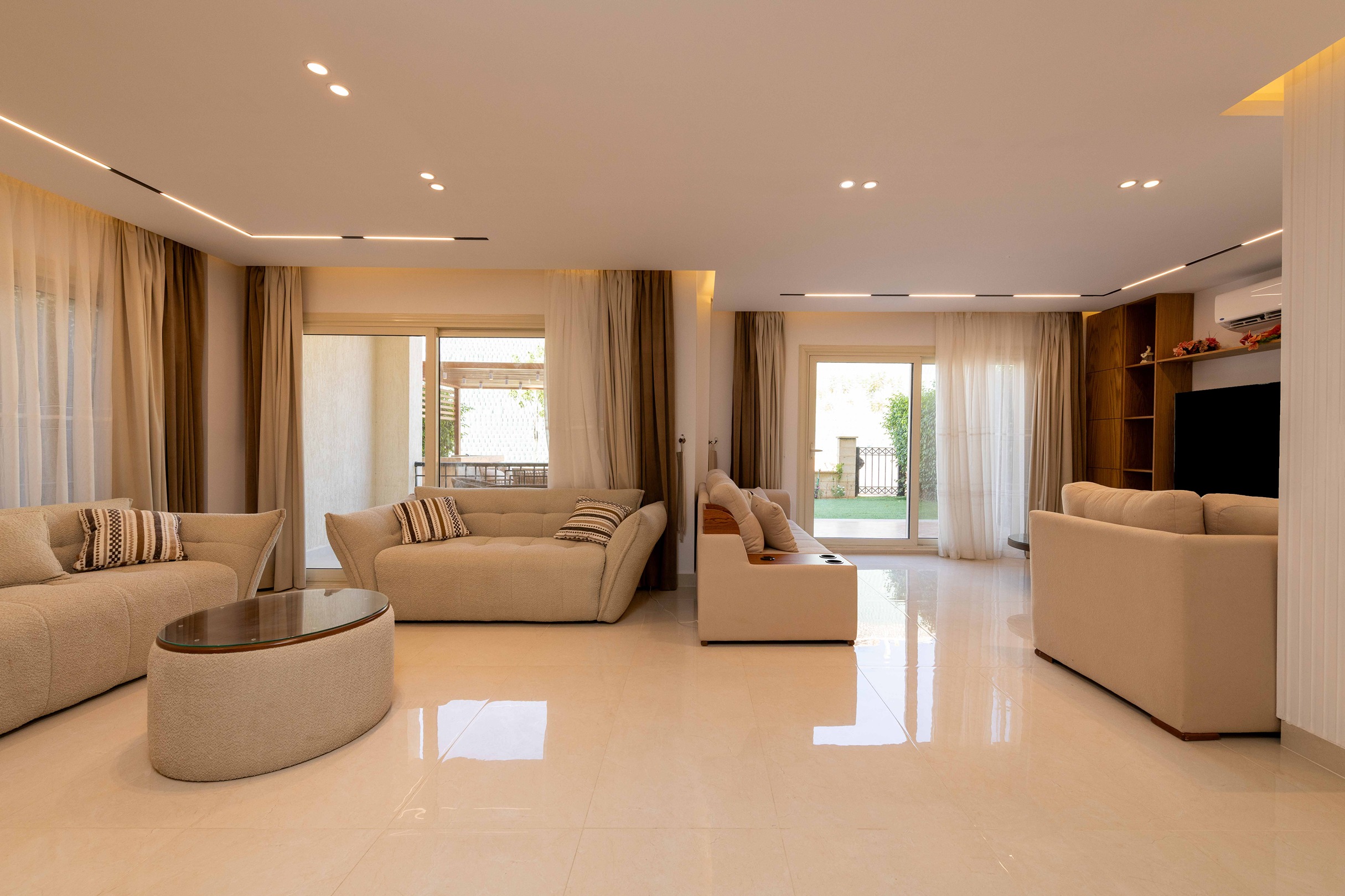 Milena, 3BDR, Stone Residence + Garden by Kennah — Apartment in Stone Res., Saad Zaghloul Axis, Ring Rd., New Cairo, Cairo Governorate, Egypt — photo 4