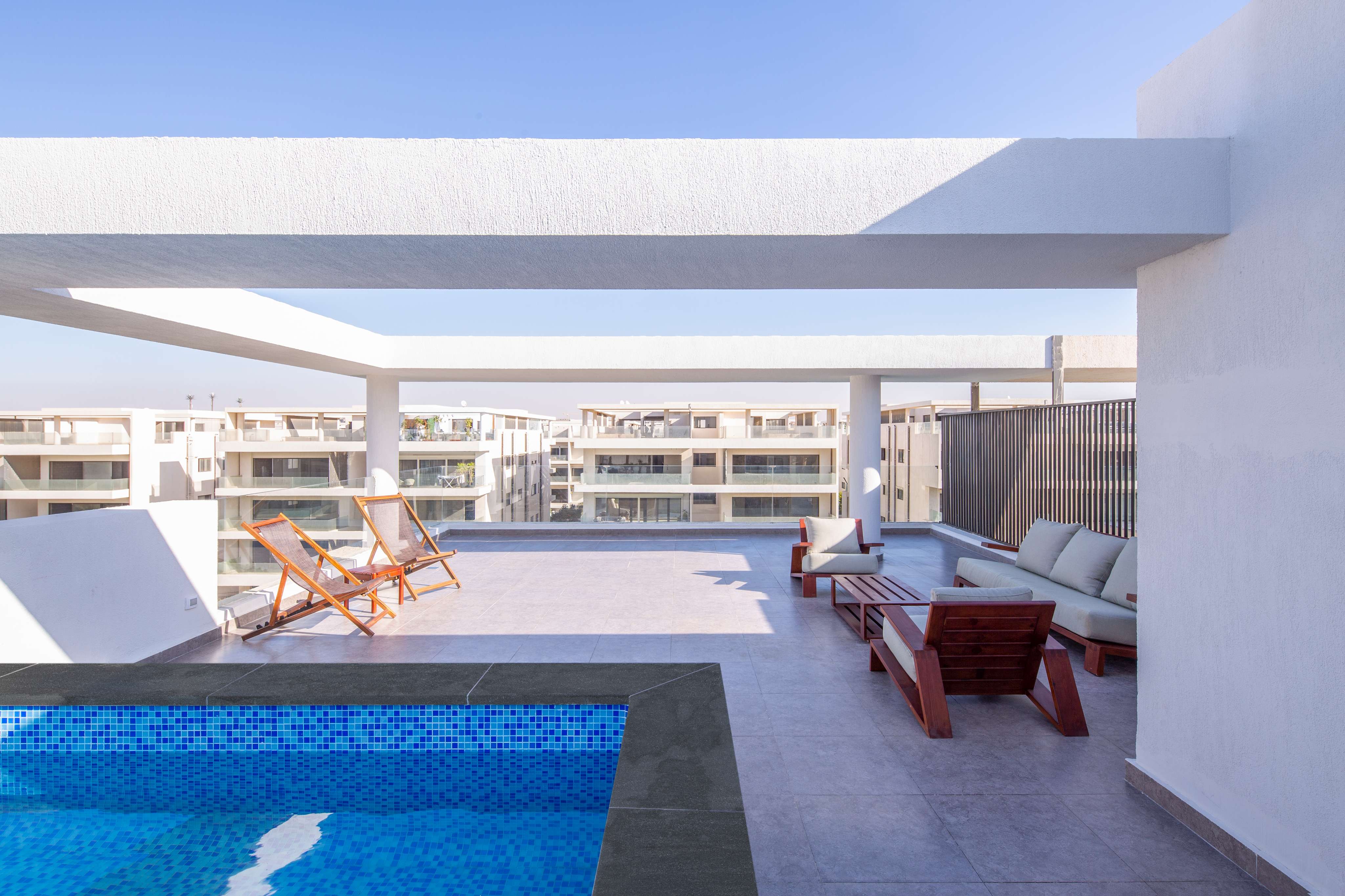 Sakura LakeView, 4BDR + pool by Kennah — Apartment in LakeView Res., El-Nasr St., New Cairo 1, Cairo Governorate, Egypt — photo 17