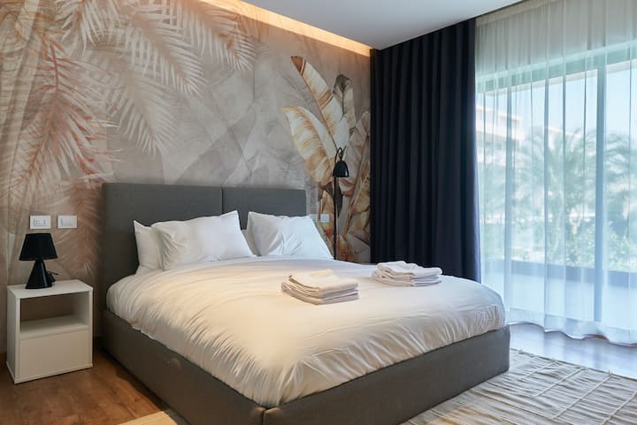 Saoirse, 3BDR+pool Lake View by Kennah — Apartment in LakeView Res., El-Nasr St., New Cairo 1, Cairo Governorate, Egypt — photo 12