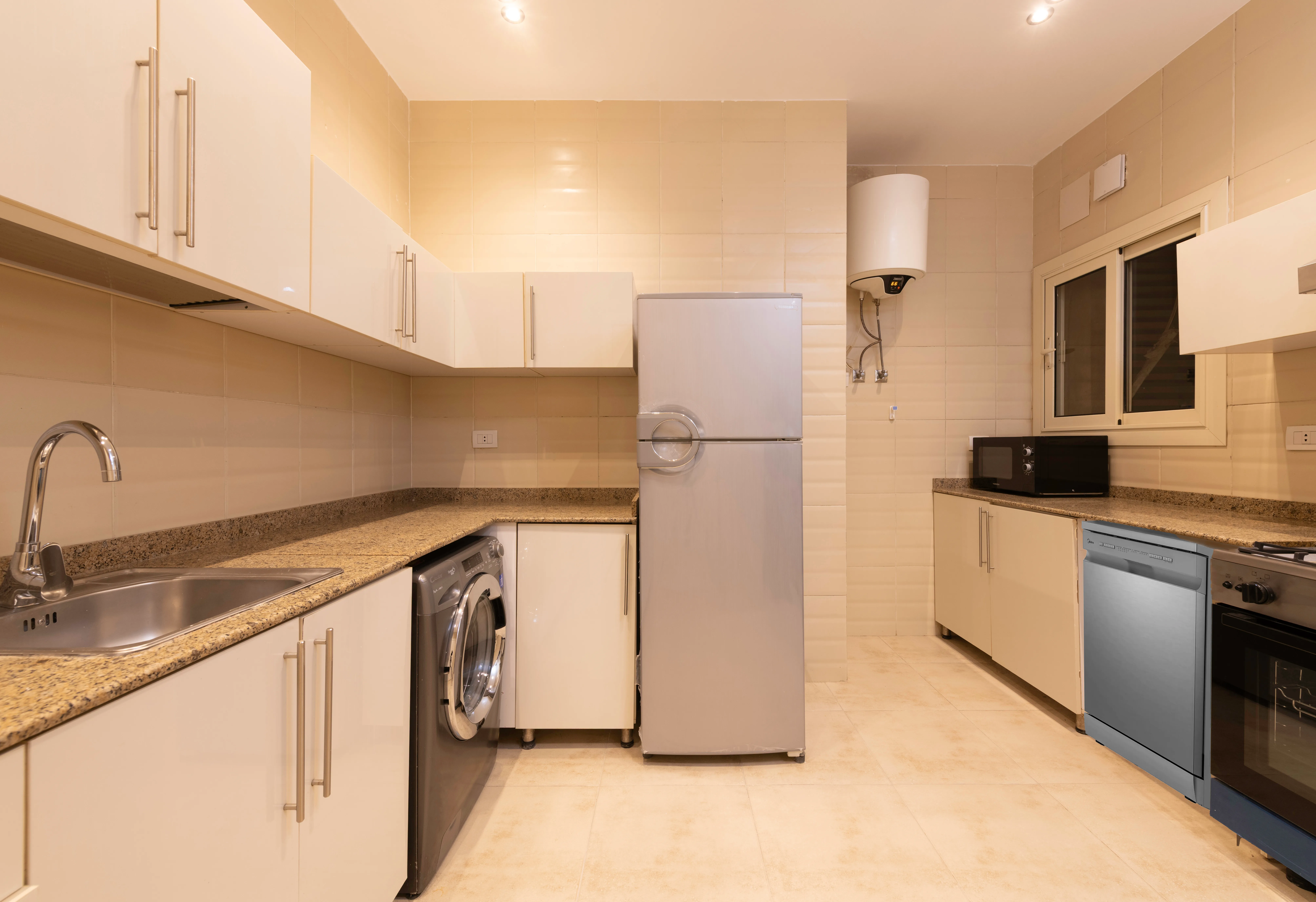 Sahara 2BR The Village Palm | New Cairo By Kennah — Apartment in The Village, Near Point 90 Mall, AUC Avenue, South Teseen St., New Cairo, Egypt — photo 7