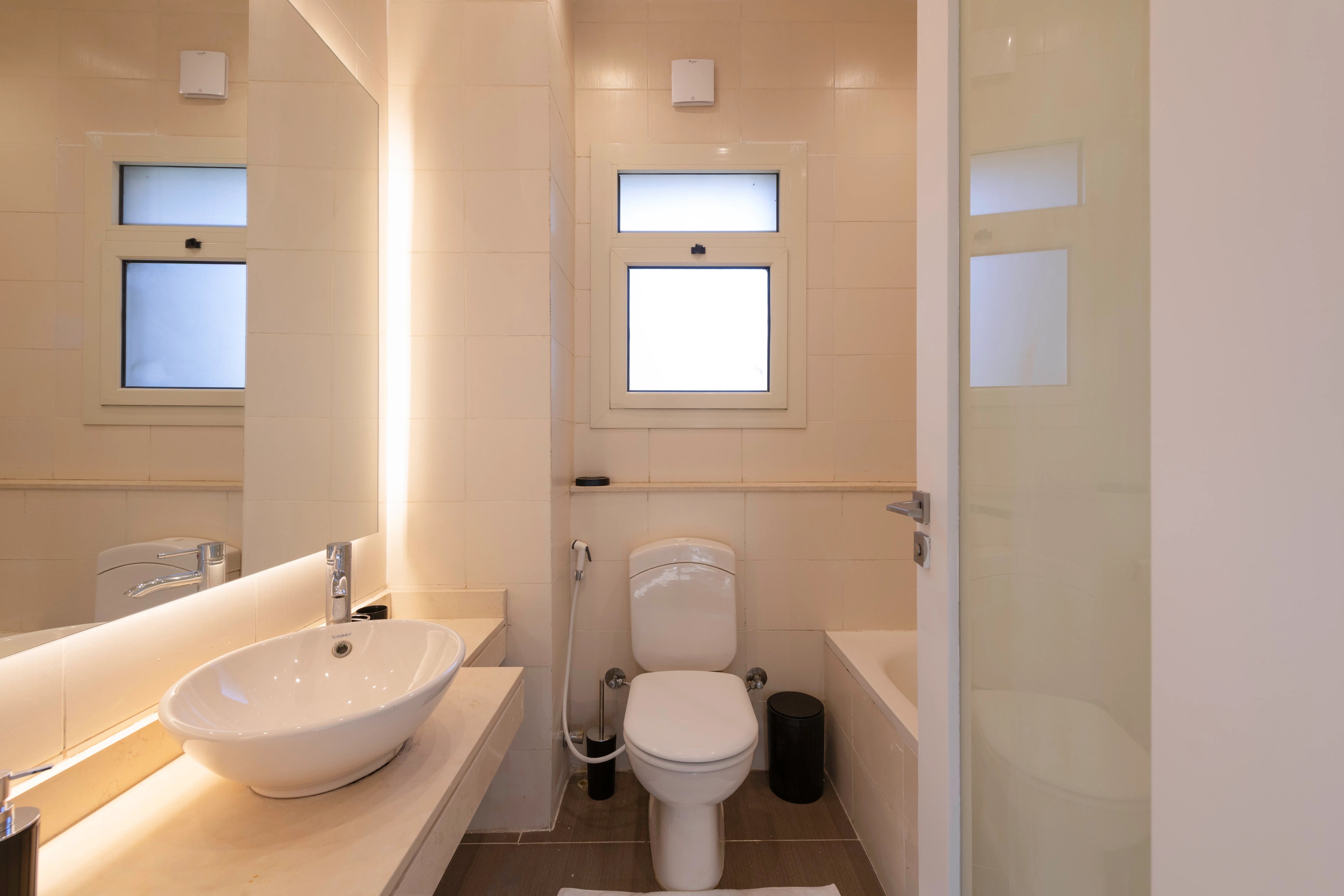 Milena 1BR The Village Palm | New Cairo By Kennah — Apartment in The Village, AUC Avenue, South Teseen St., New Cairo, Egypt — photo 11