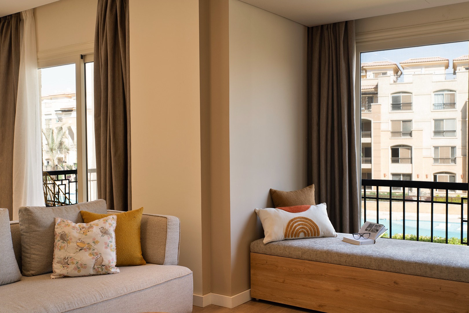Milena, 3BDR, Stone Residence New Cairo by Kennah — Apartment in Stone Res., Saad Zaghloul Axis, Ring Rd., New Cairo, Cairo Governorate, Egypt — photo 2