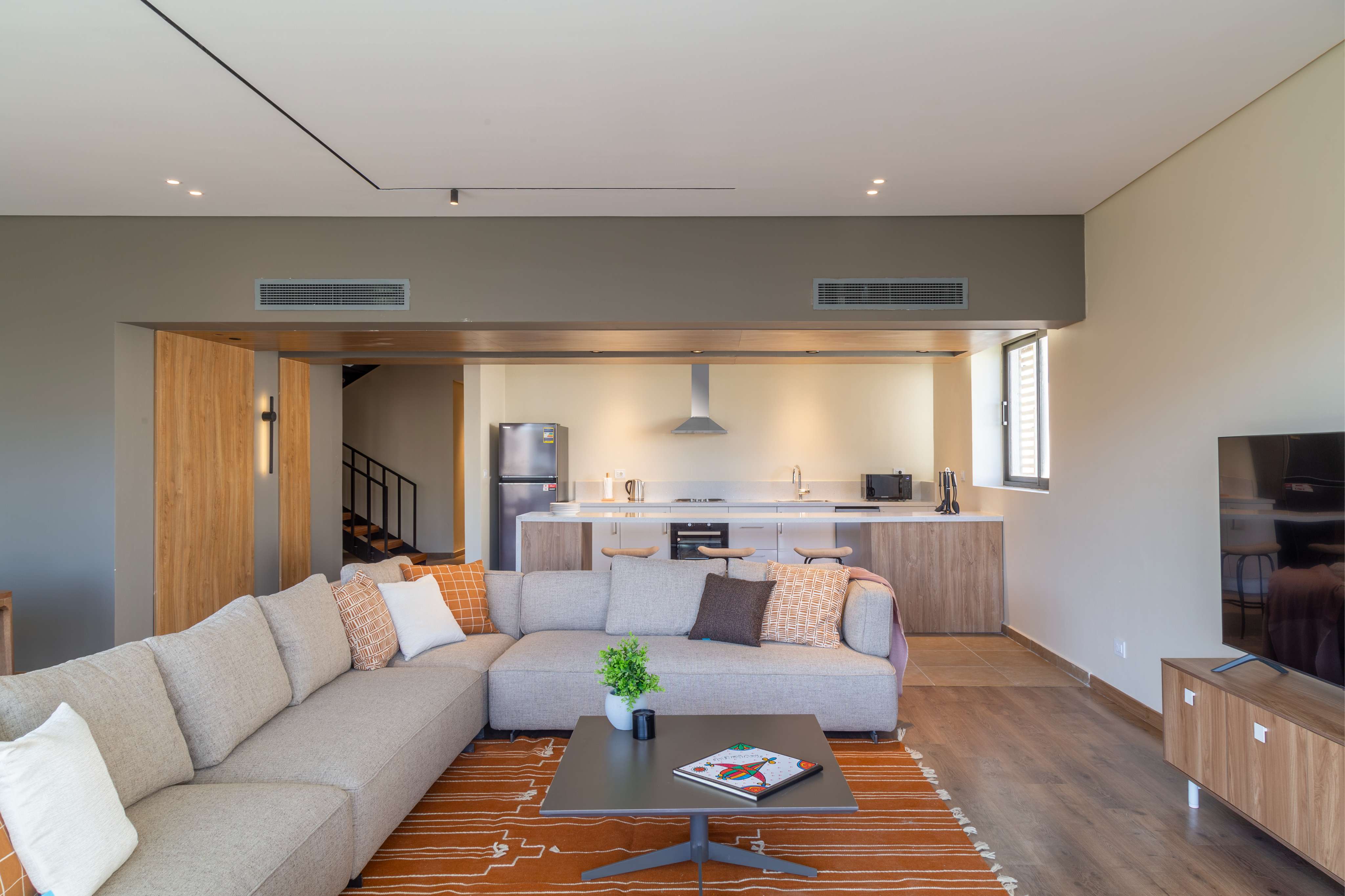Sakura LakeView, 4BDR + pool by Kennah — Apartment in LakeView Res., El-Nasr St., New Cairo 1, Cairo Governorate, Egypt — photo 4