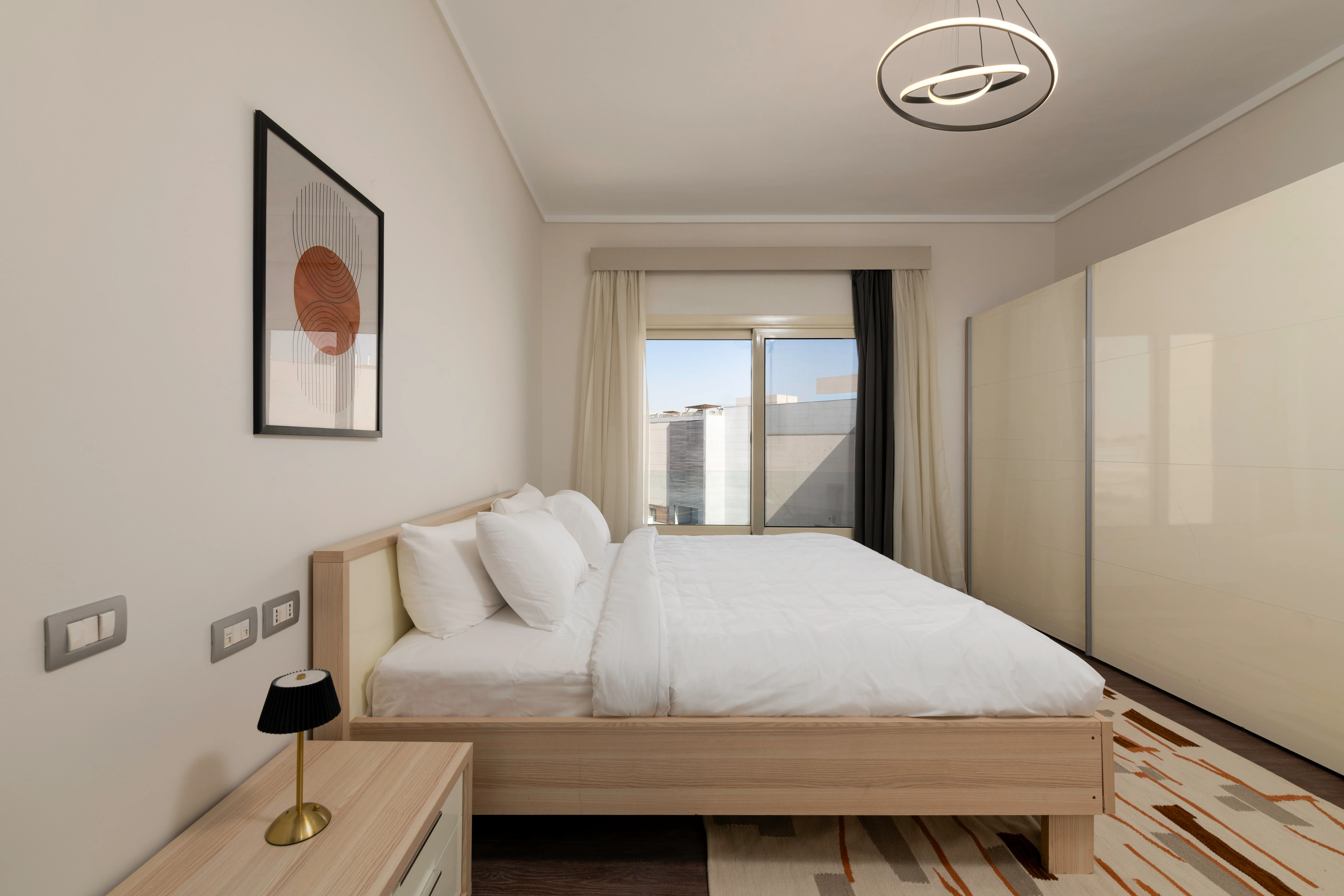Catalina 1BR The Village Palm | New Cairo By Kennah — Apartment in The Village, AUC Avenue, South Teseen St. Near Point 90 Mall, New Cairo, Egypt — photo 11