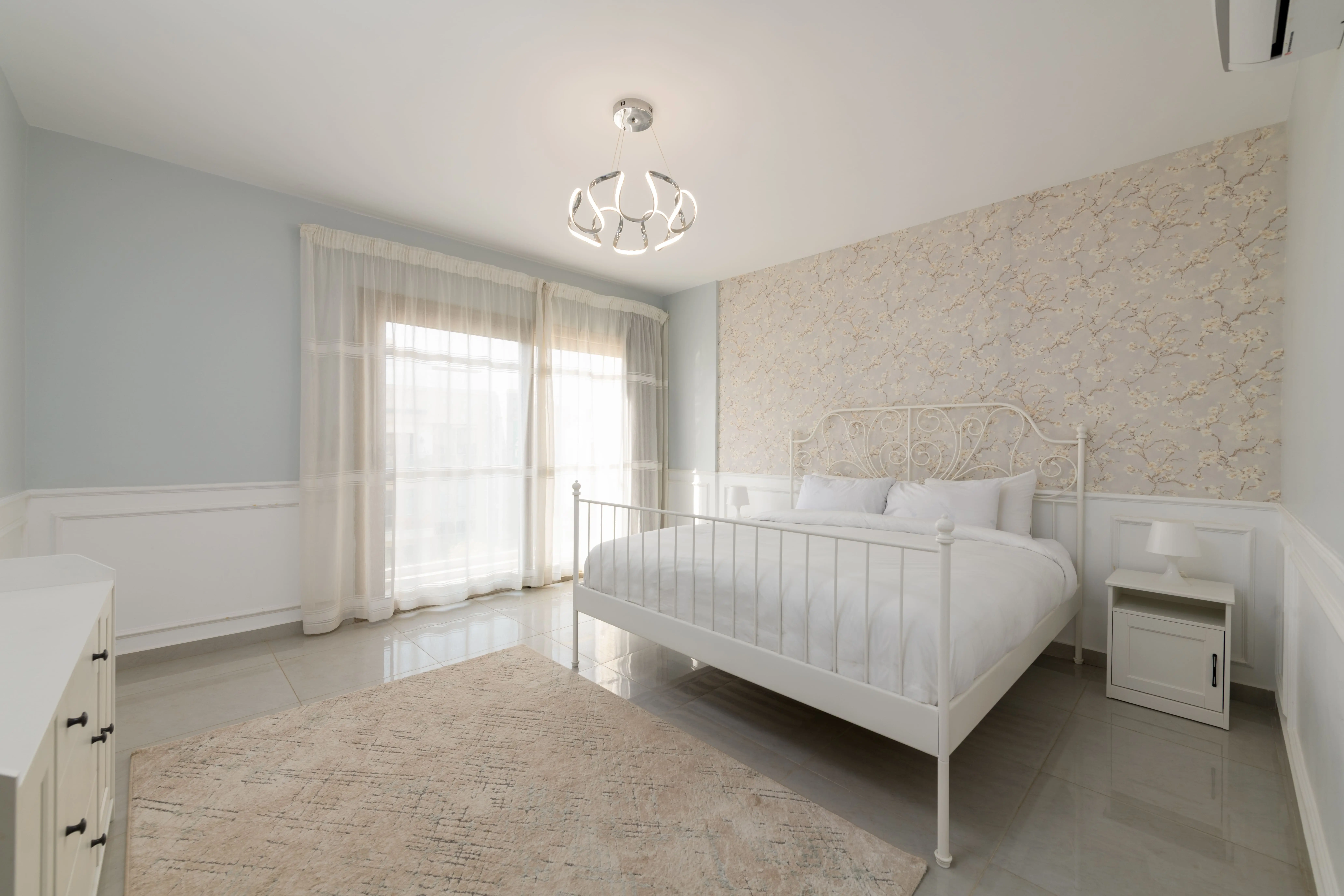 Mivida District Luxury 2BR | Galleria Moon Valley — Apartment in Mivida District Luxury 2BR | Galleria Moon Valley, Egypt — photo 6
