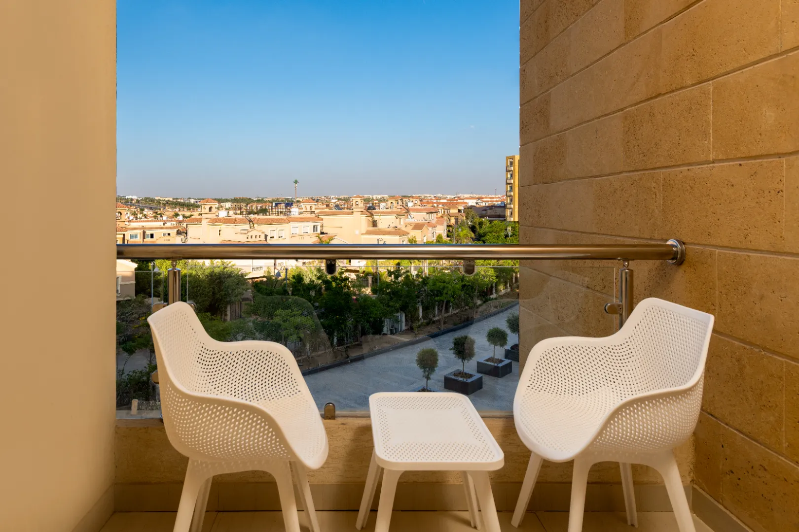Milena, 2BDR, Pearl Des Rois New Cairo by Kennah — Apartment in Pearl Des Rois Comp., AUC Av. South Teseen, New Cairo 3, Cairo Governorate, Egypt — photo 10